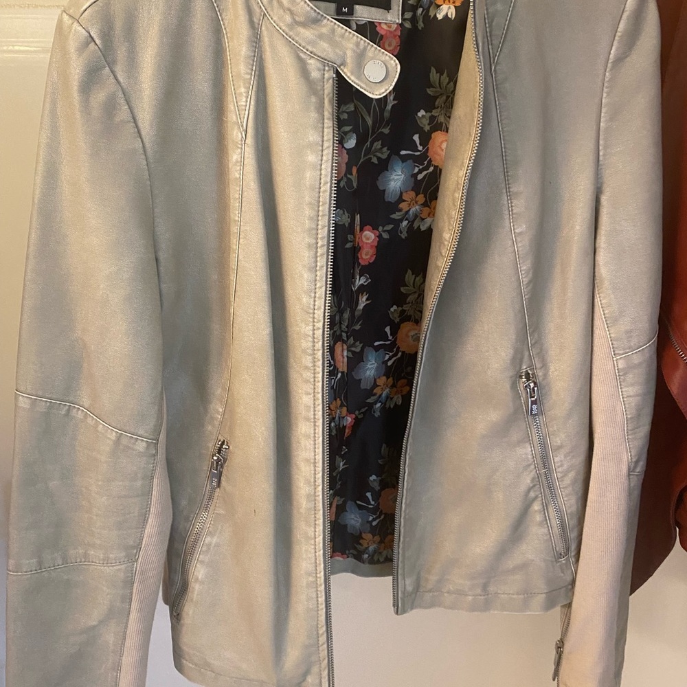 LEATHER JACKET - Picture 2 of 7